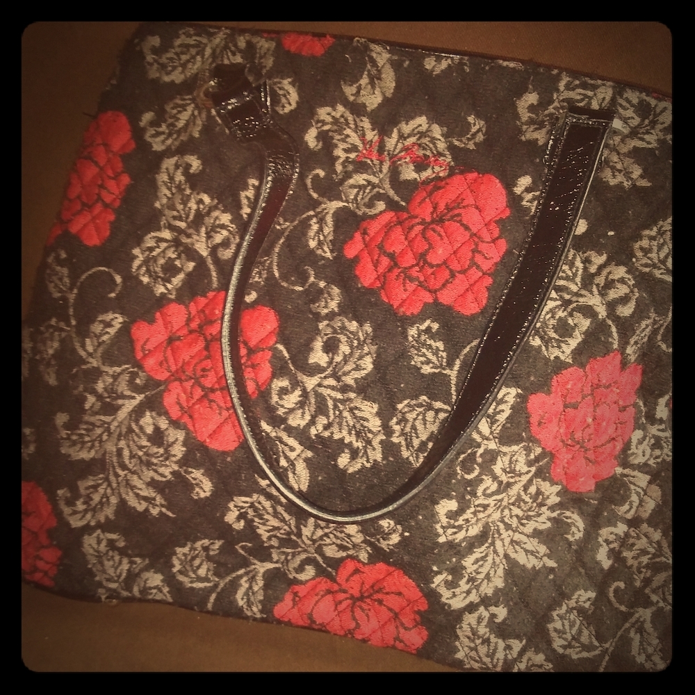 Vera Bradley black/red Tote